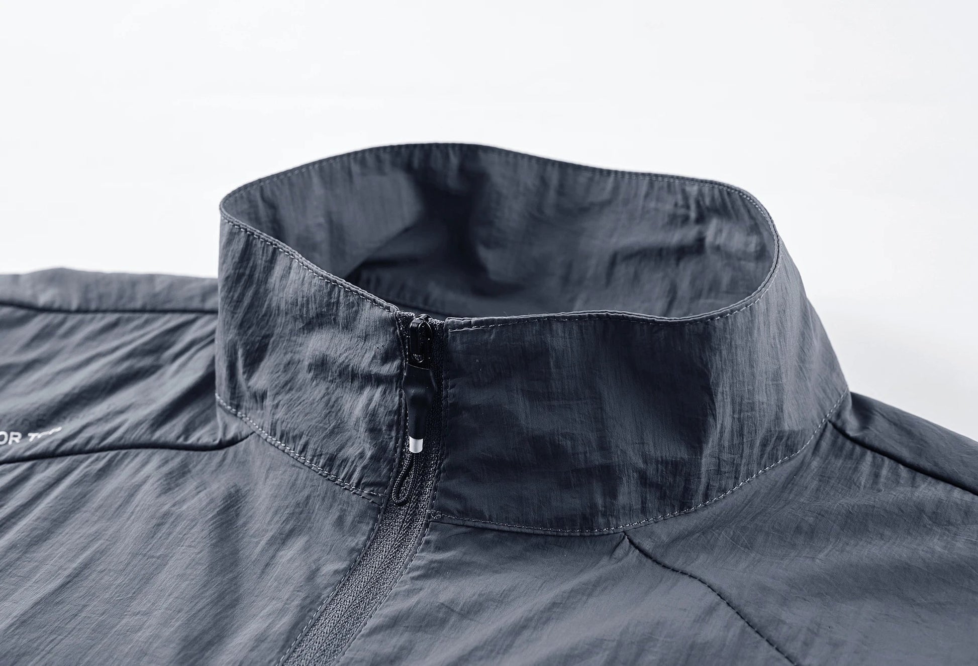 Summer Men's Ultralight Windbreaker – Sun Protection &amp; Water Resistant image 2