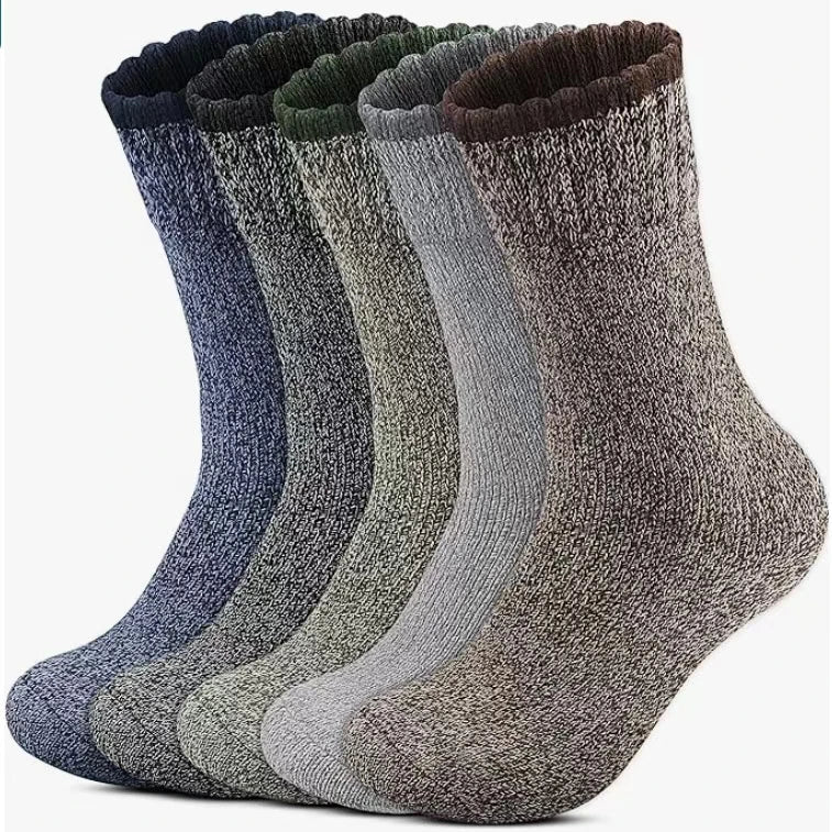 Ultimate Comfort and Warmth: Merino Wool Hiking Socks for Men image 7
