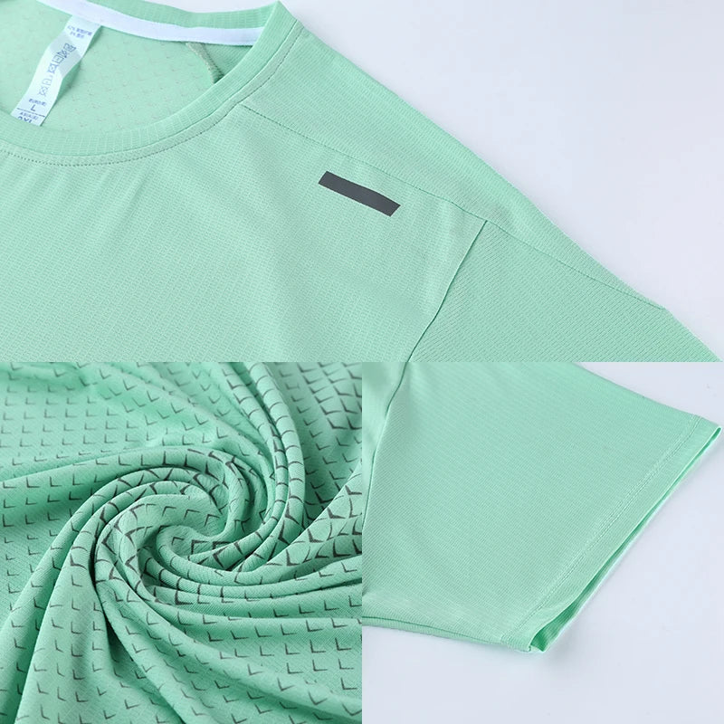 Quick Dry Men's Running T-Shirt – Perfect for Fitness and Casual Sportswear image 5