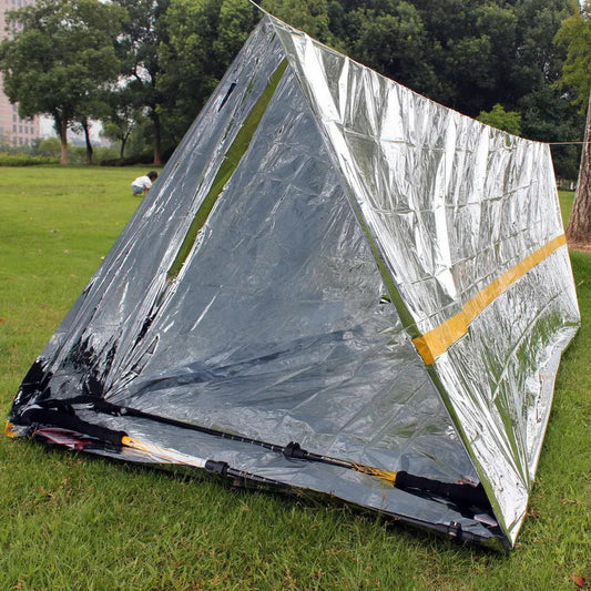 Outdoor Emergency Tent &amp; Survival Blanket – Essential Gear for Adventurers image 6
