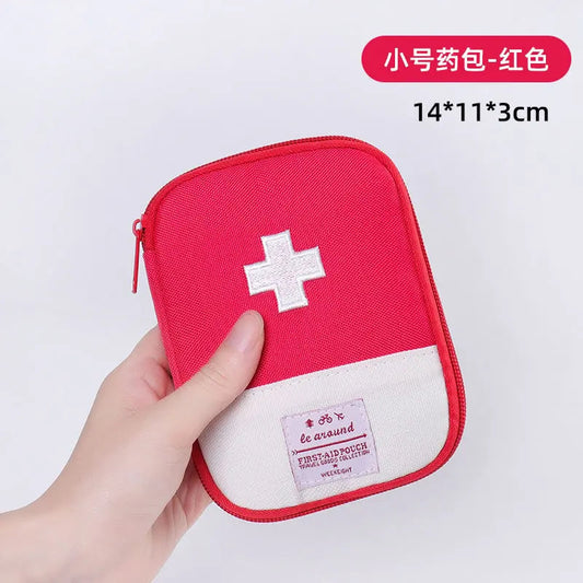 Portable Medium Bag First Aid Pouch – Essential Survival Kit for Emergencies image 11