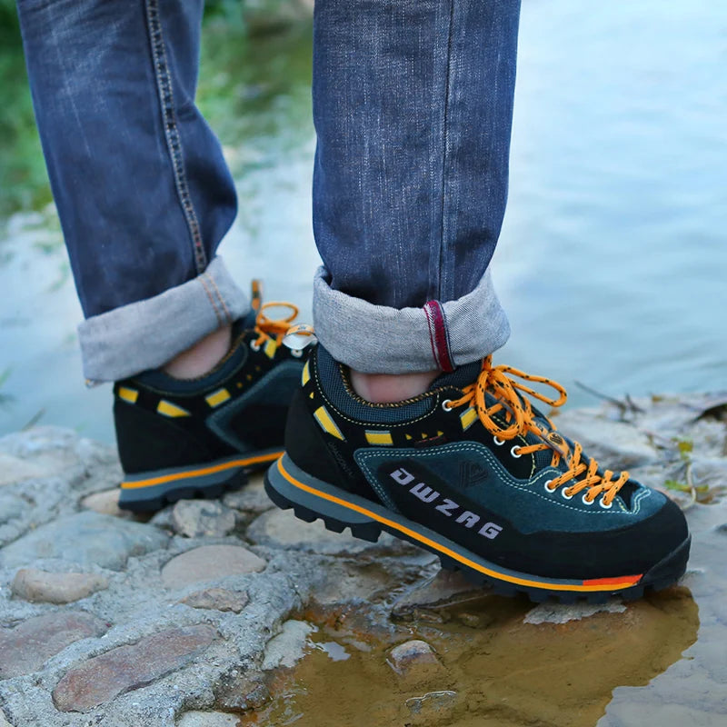 High-Performance Waterproof Hiking Shoes for Outdoor Adventures image 5