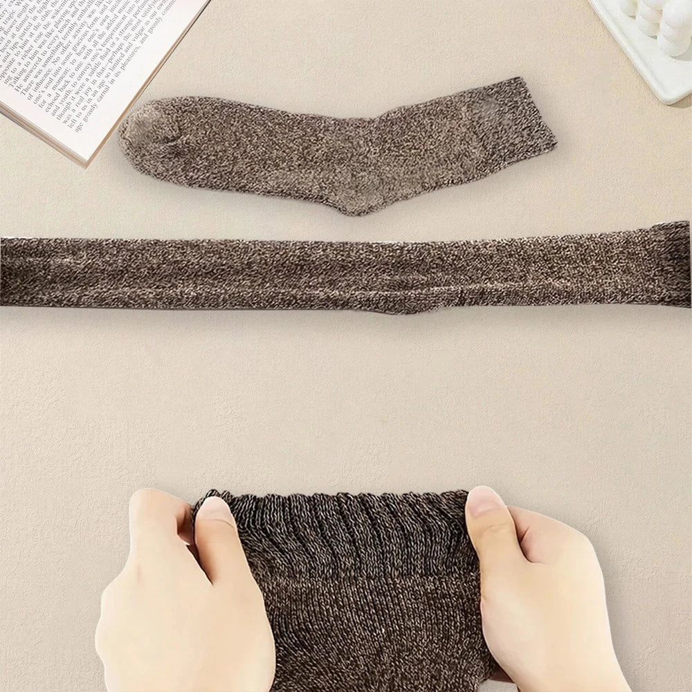 Cozy Comfort: Thick Woolen Socks for Men – Perfect for Autumn &amp; Winter image 3