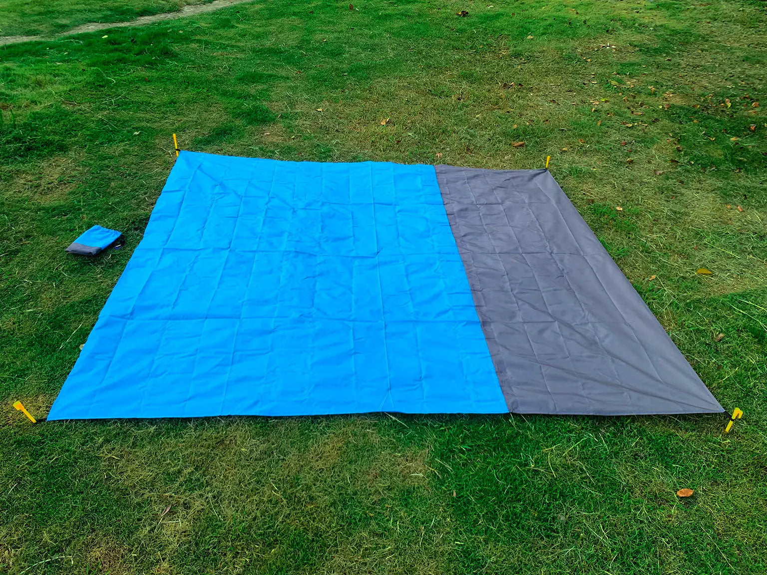 Extra Large Sandproof Outdoor Beach Mat – Perfect for Picnics and Camping image 5