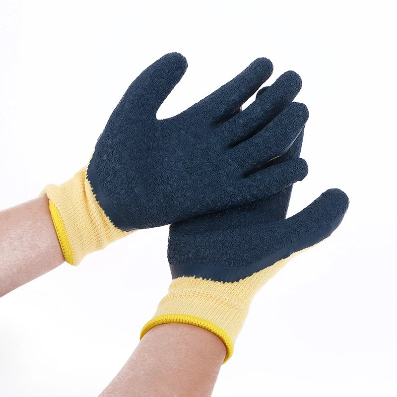 400V Rubber Insulating Gloves – Essential Safety Gear for Electricians image 4
